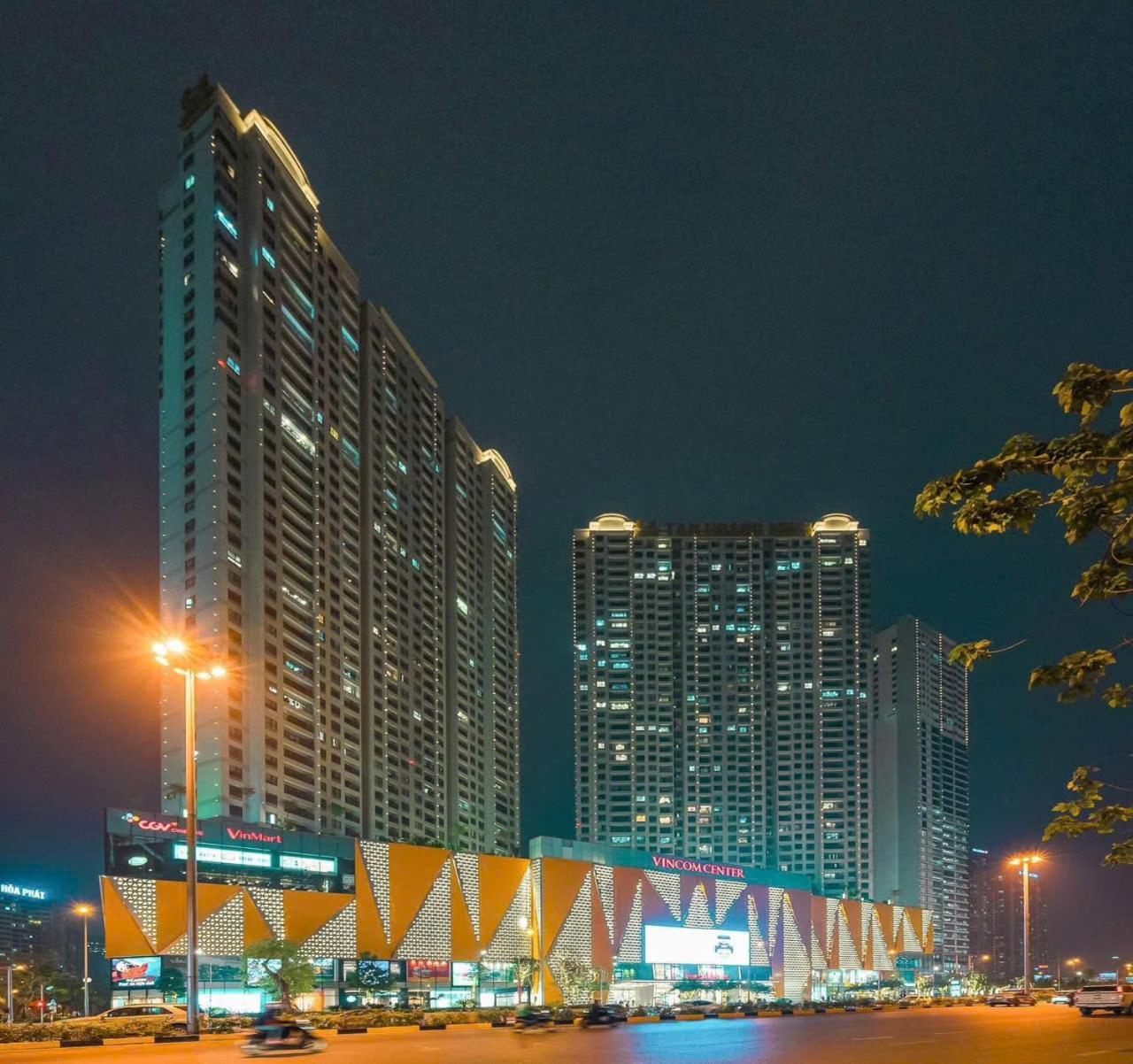 Sleepbox Cho Nu Vincom D Capital Hotel - Hanoi — Photos 2